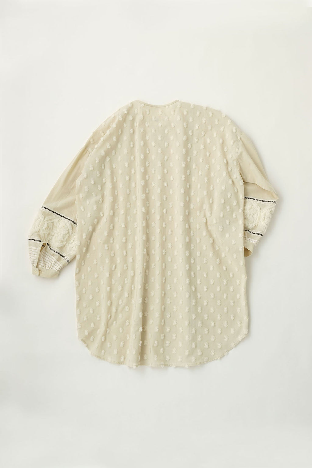 これからくる時 ノーカラーシャツ（white × black） – GASA＊online store