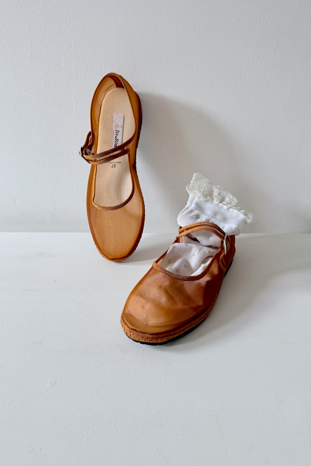 Sciuscià】ワンストラップシューズ（RAW SUGAR） – GASA＊online store