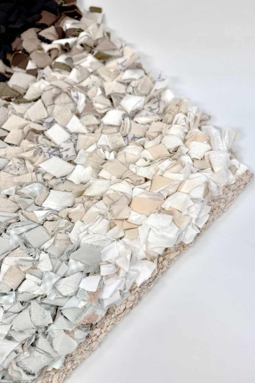 【SHOPオリジナル1点もの】 裂織チェアマット pale colors mix (大)