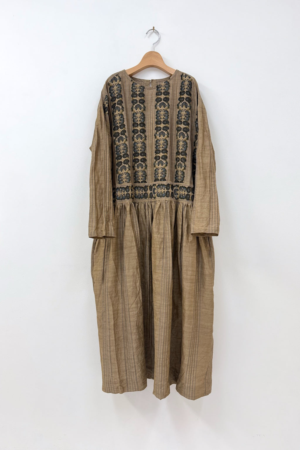 gasa＊　ワンピース　花柄 一瞬の花 ギャザーワンピース – GASA＊online store