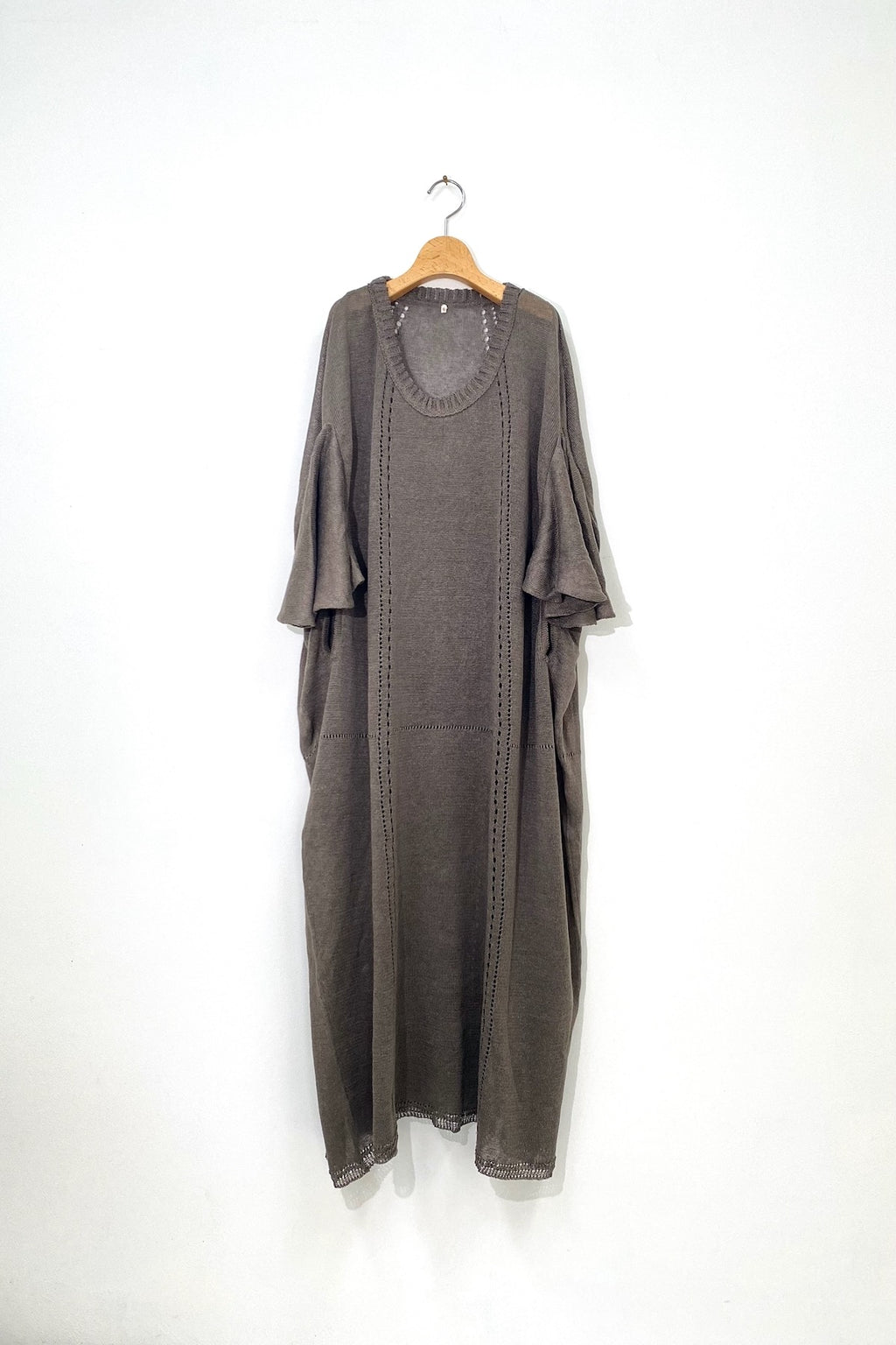 ○新品○gasaガサ○牡牛座　レースフレアースリーブワンピース (black) 感謝する フレアスリーブワンピース – GASA＊online store