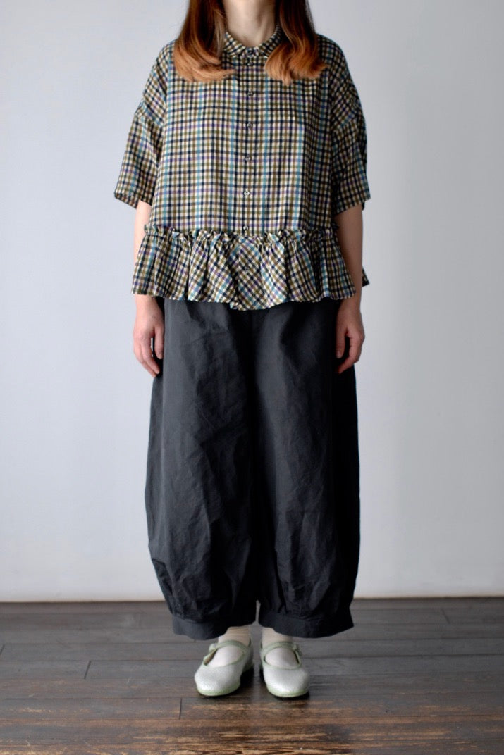 【Season Collection】瞑想する フリルヘムブラウス