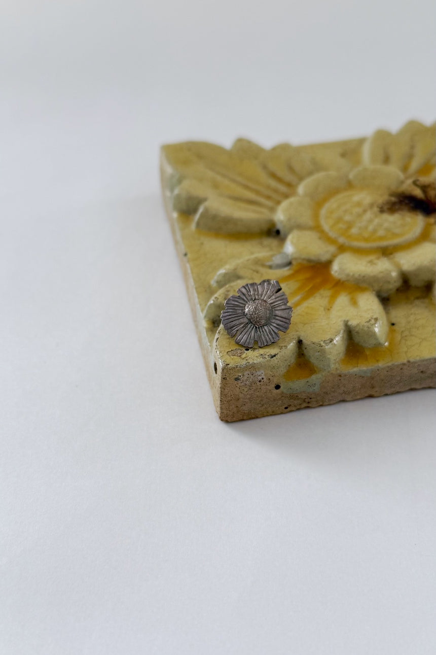 【天野ミサ】片耳ピアス「ヒメジョオン Ⅲ」