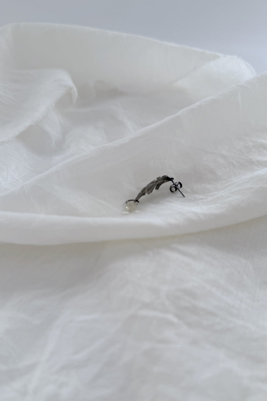 【天野ミサ】片耳ピアス「葉」