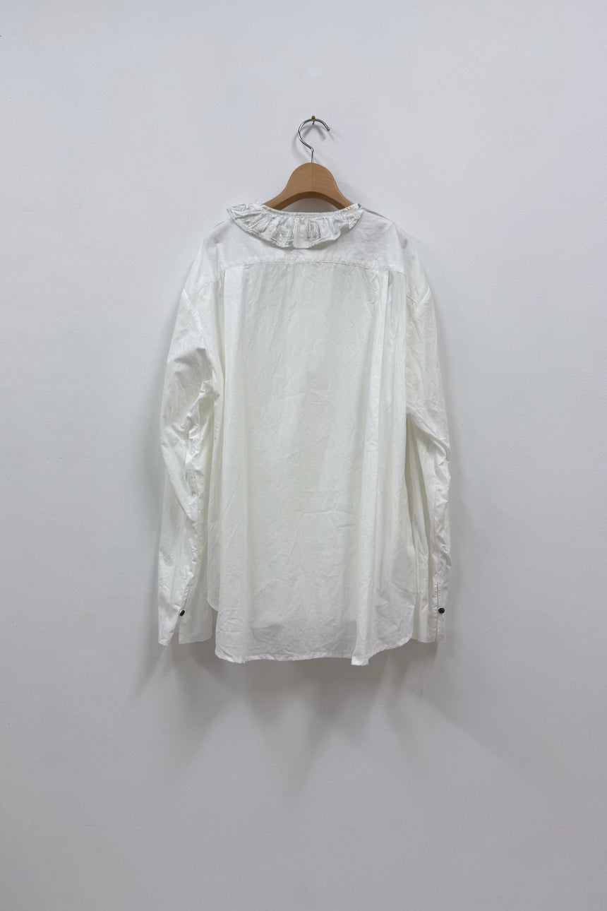 未入荷：輝きの余白　フリルシャツ (箔プリント)