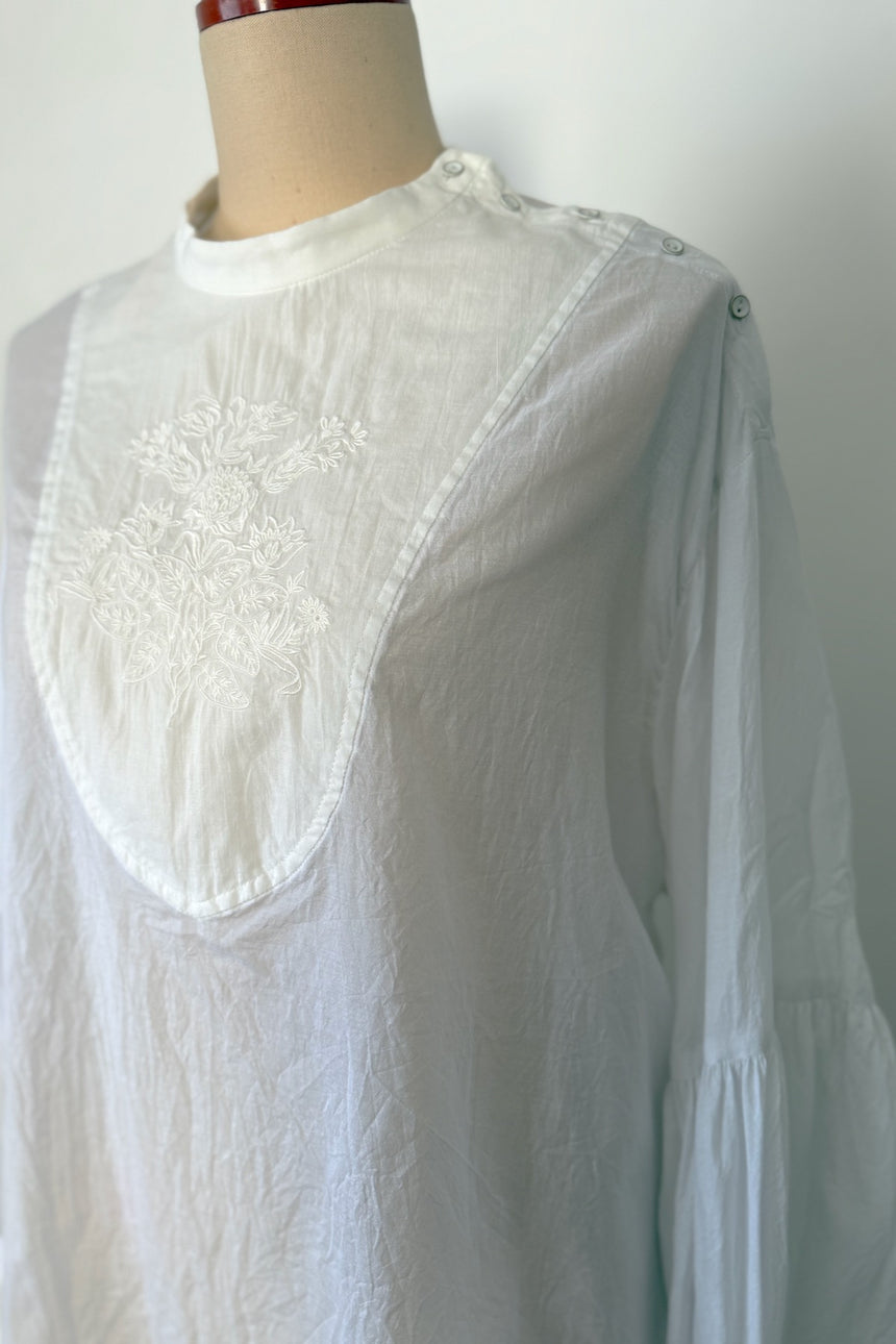 雲のウツロイ　ヨークワンピース