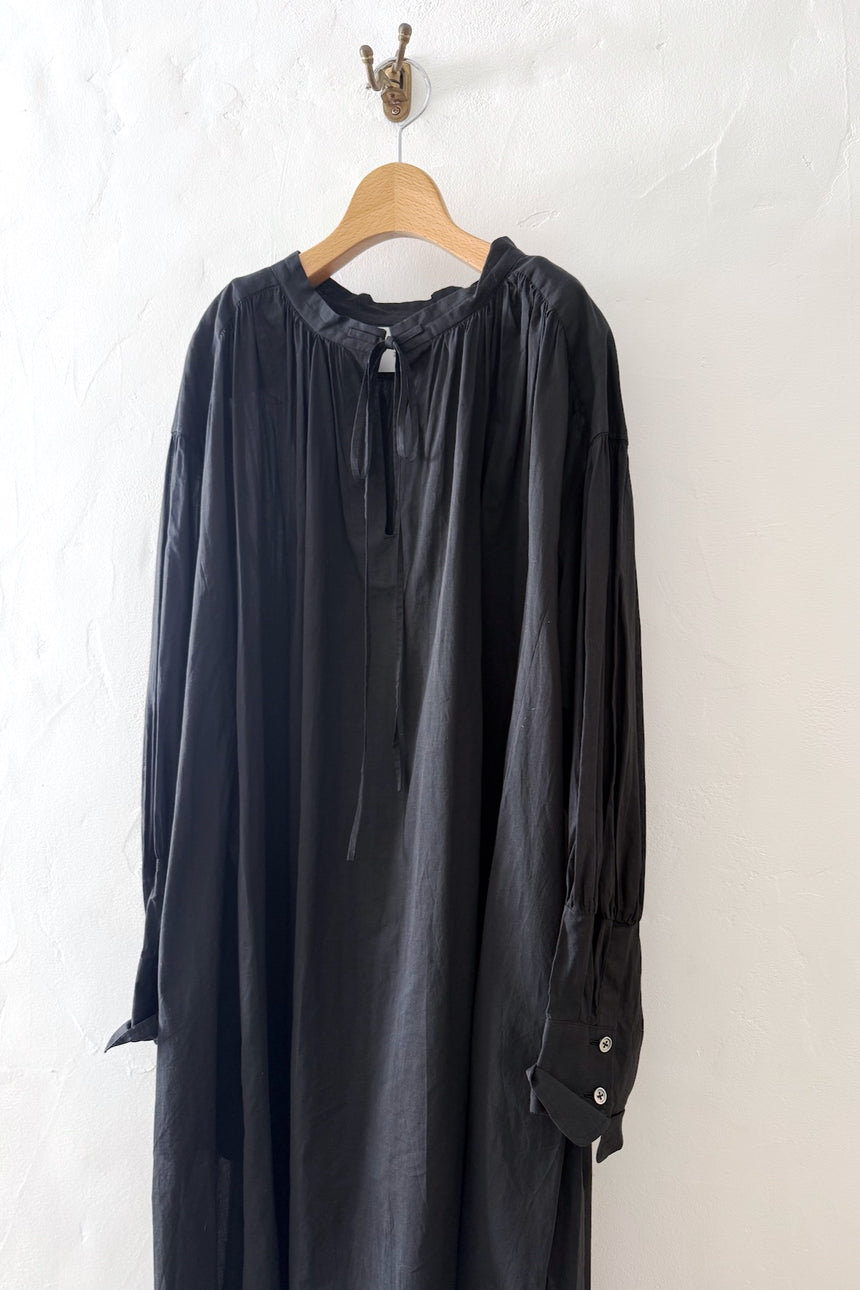 白く透ける玉    ギャザーチュニック (black)