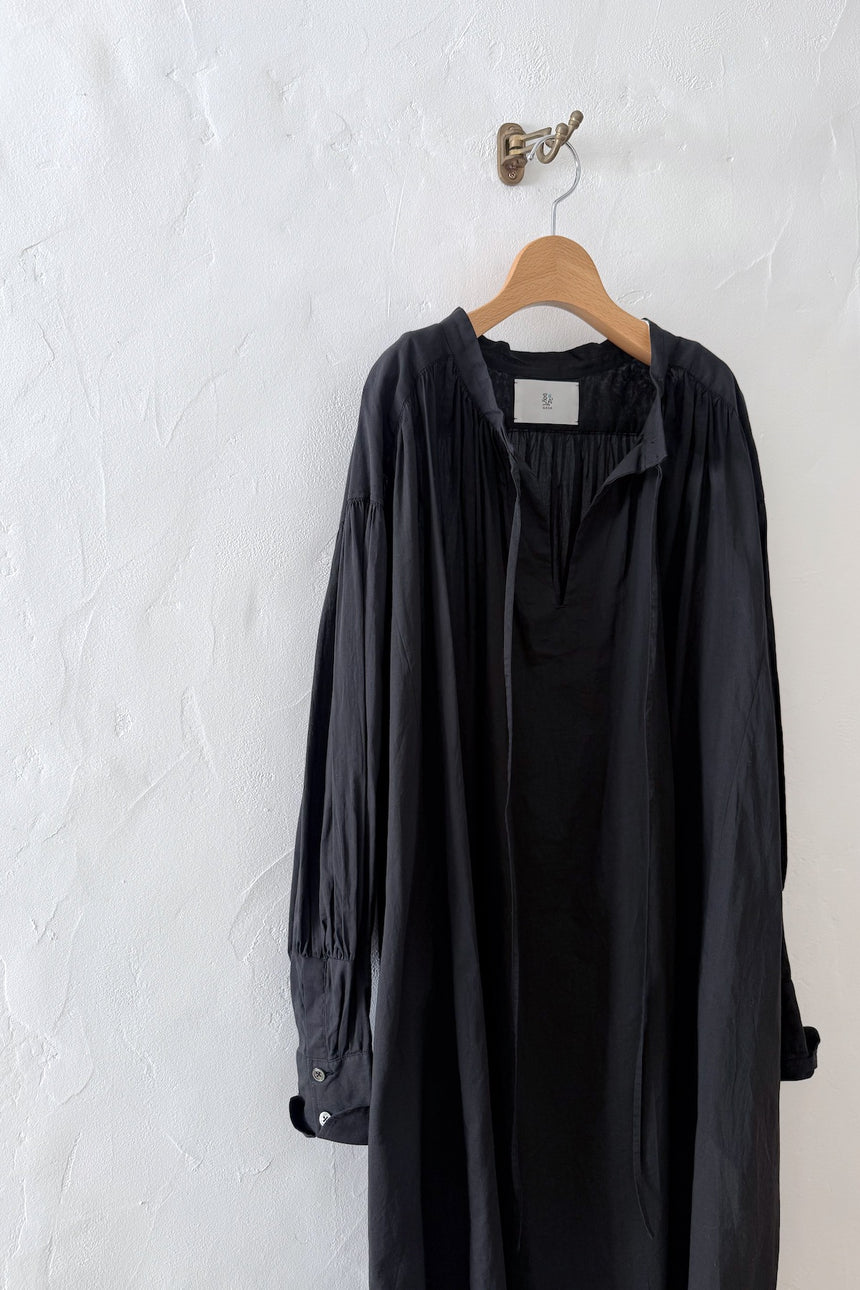 白く透ける玉    ギャザーチュニック (black)