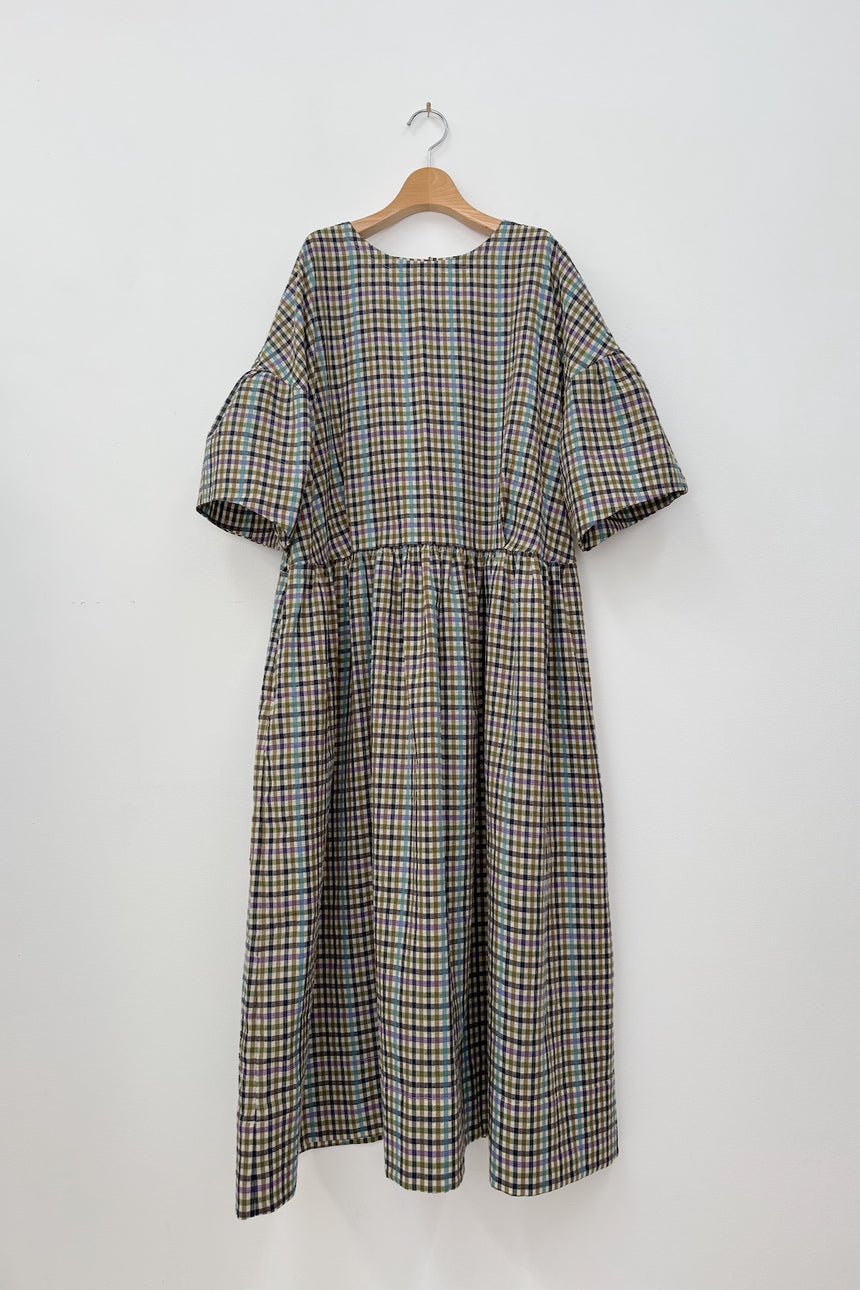 【Season Collection】瞑想する　タックワンピース