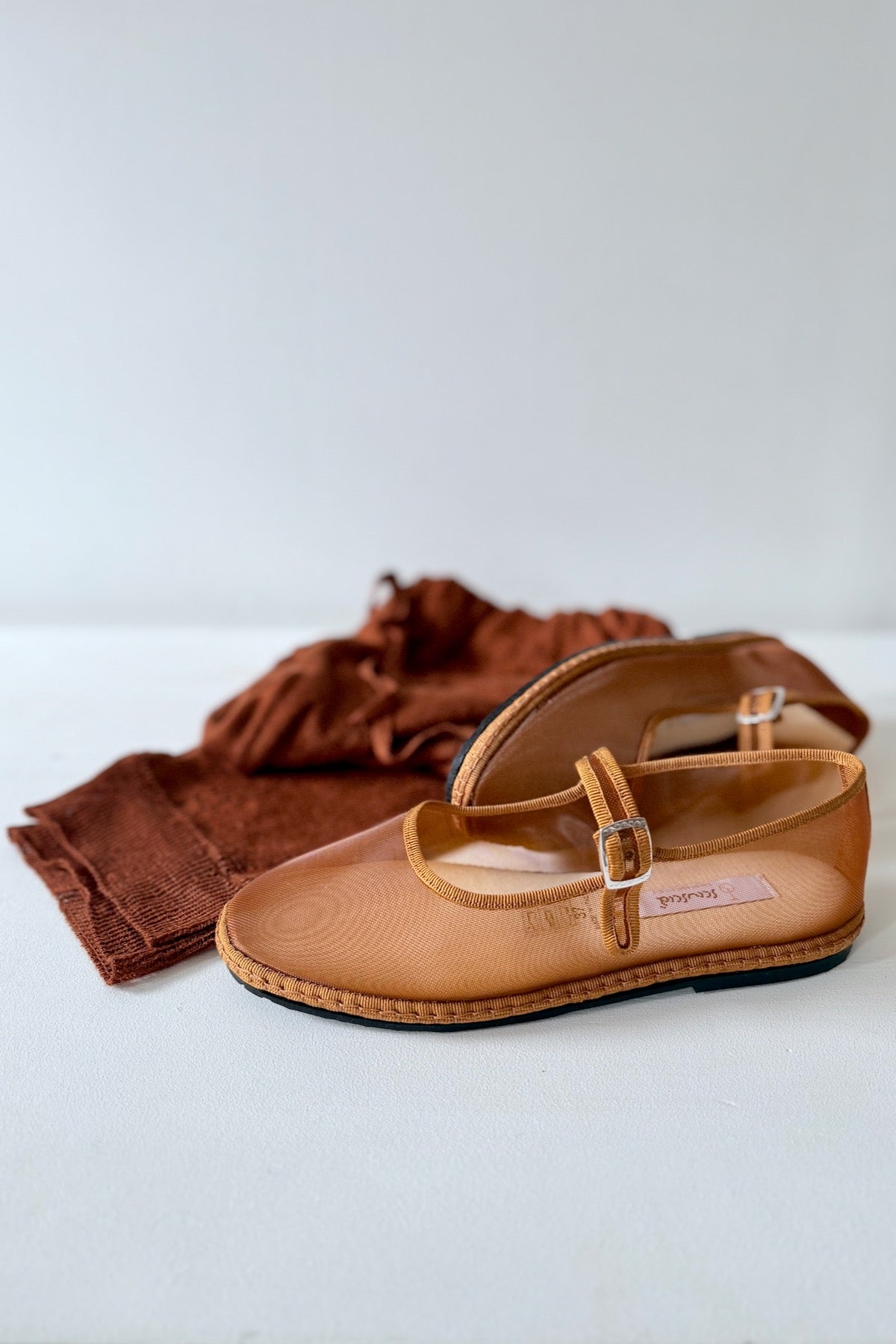Sciuscià ベルベット BELMOND
