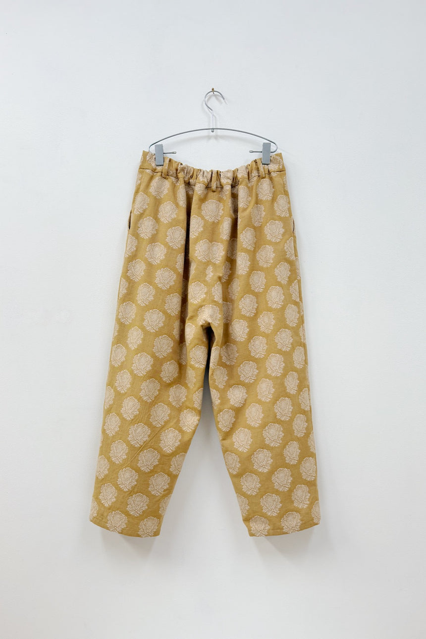 紅掛空　パンツ