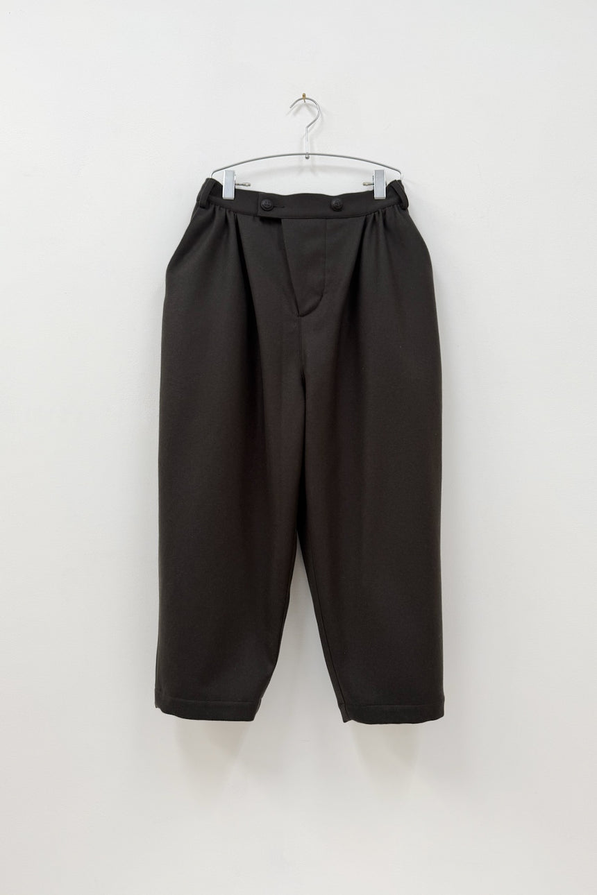 夜色 : Yashoku　タックパンツ