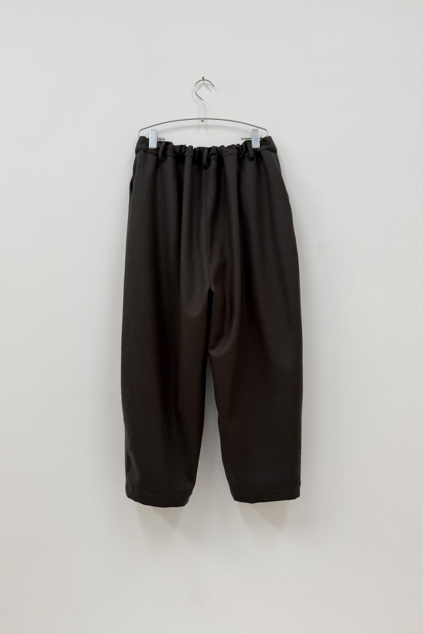 夜色 : Yashoku　タックパンツ