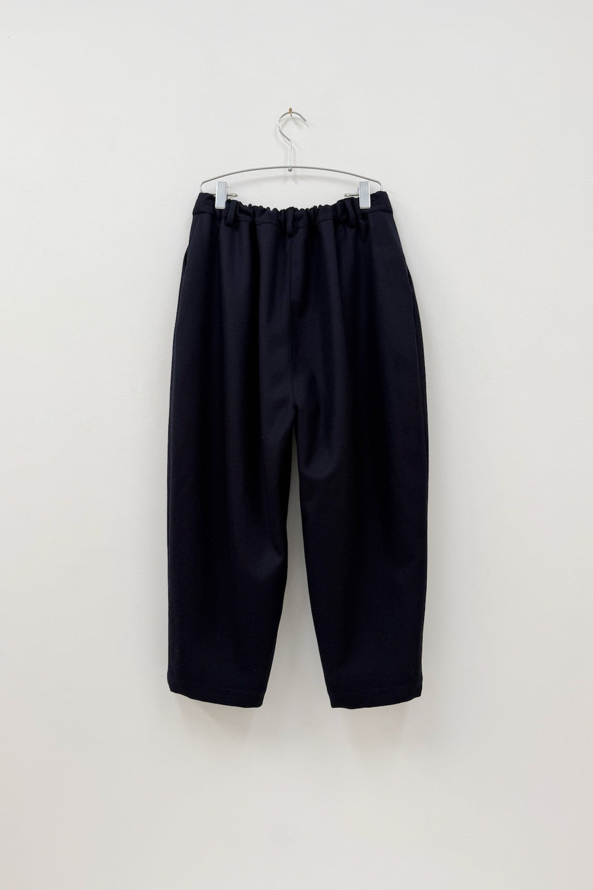 夜色 : Yashoku　タックパンツ