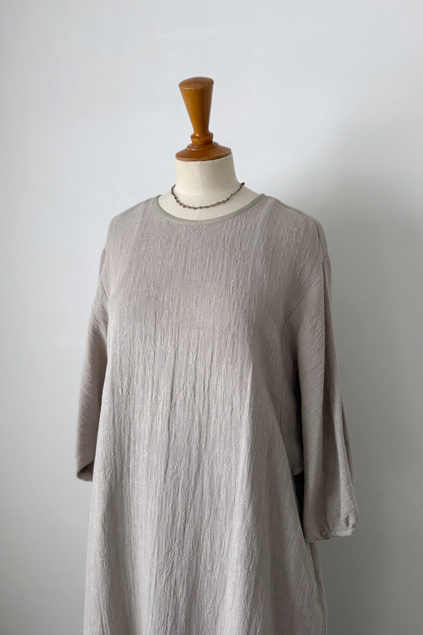 探し求めた道   ドレス (beige gray)