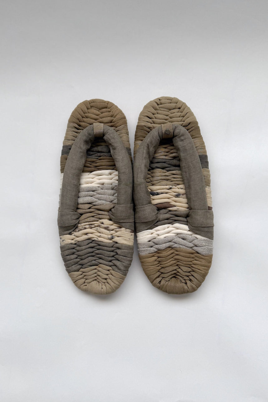 【SHOPオリジナル1点もの】裂編みぞうりサンダル（pale natural mix：M）