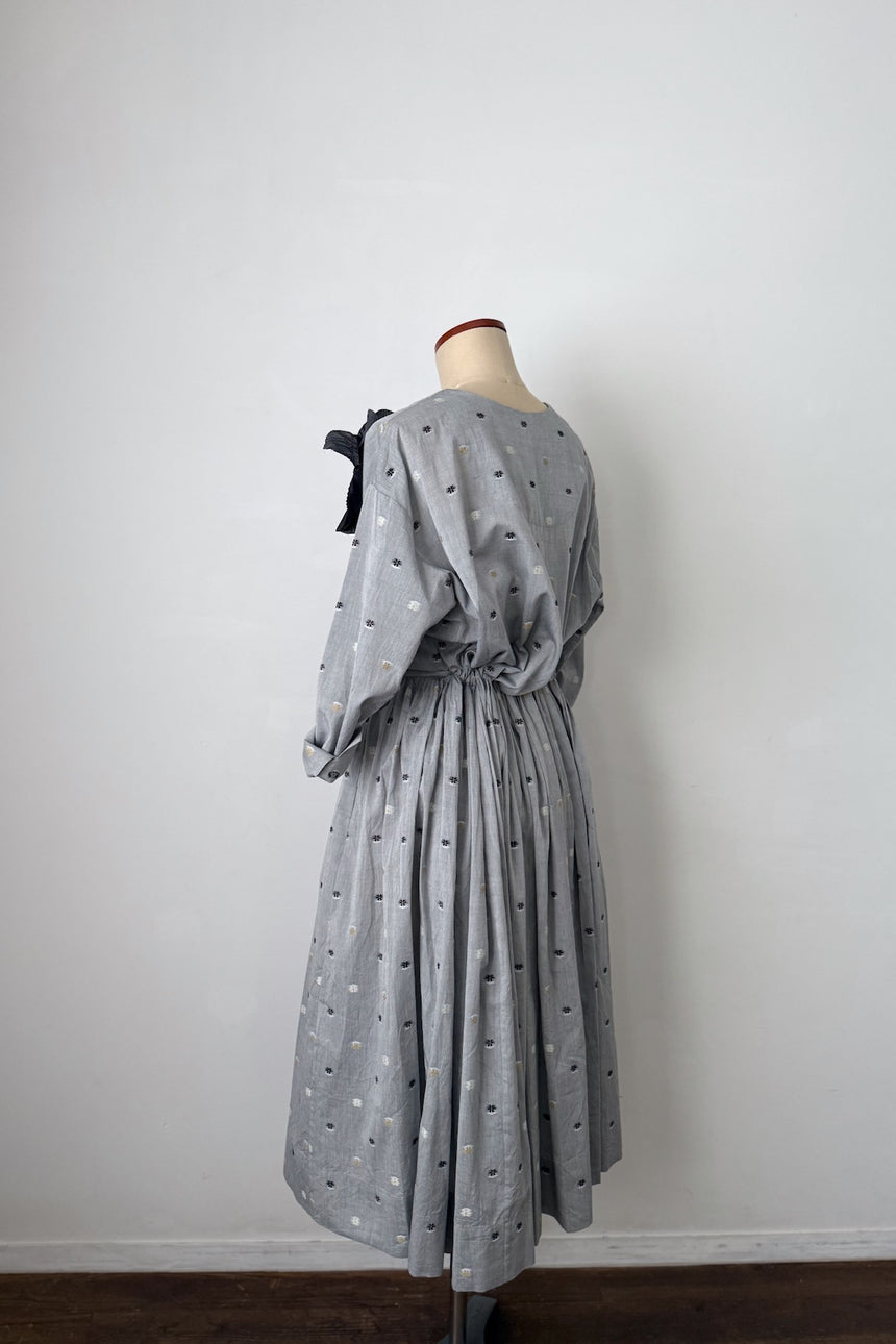 花ごろも　カシュクールワンピース（gray flower）