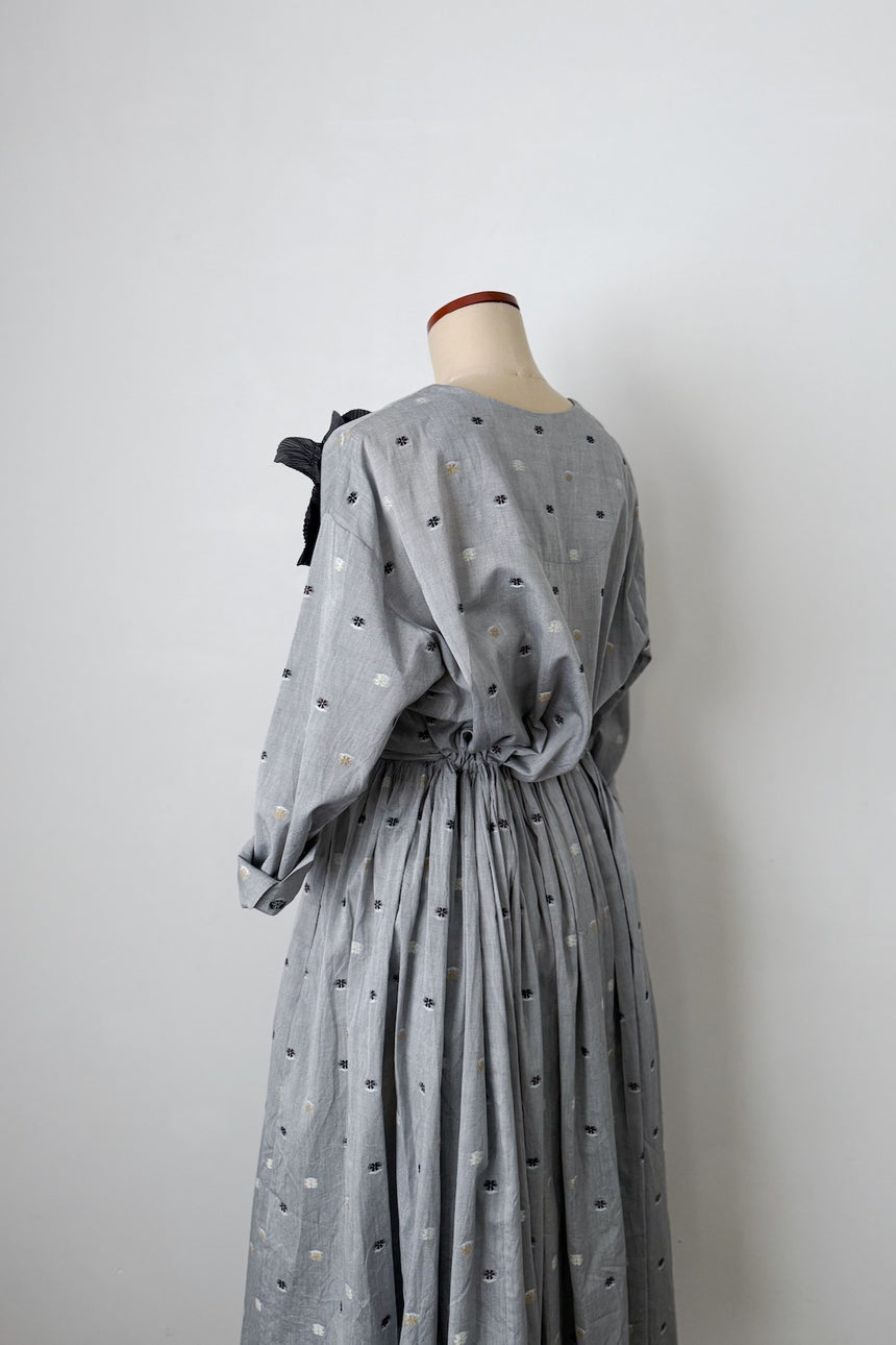 花ごろも　カシュクールワンピース（gray flower）