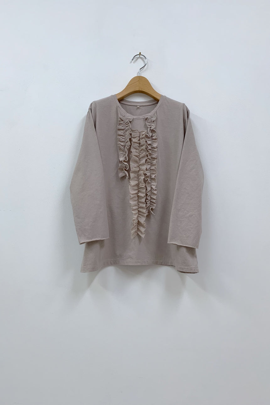 芽　フリルプルオーバー
