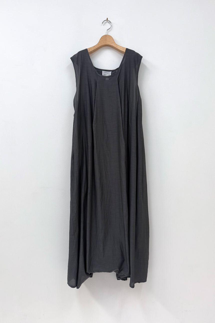 葉影のリズム　ドレープワンピース