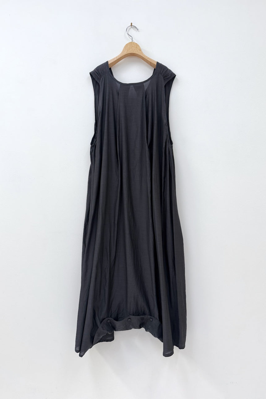 葉影のリズム　ドレープワンピース