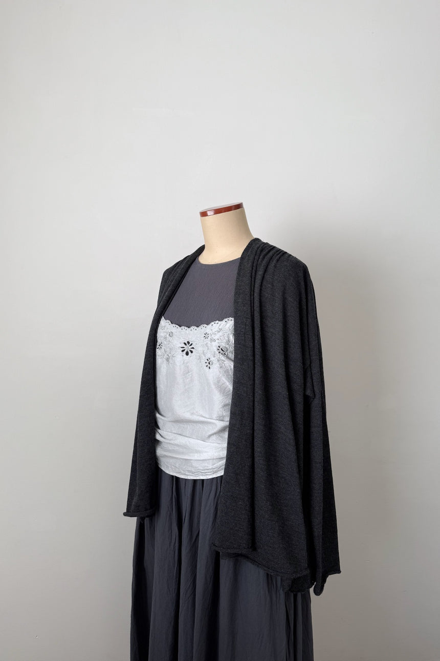 存在すること　ニットギャザーカーディガン