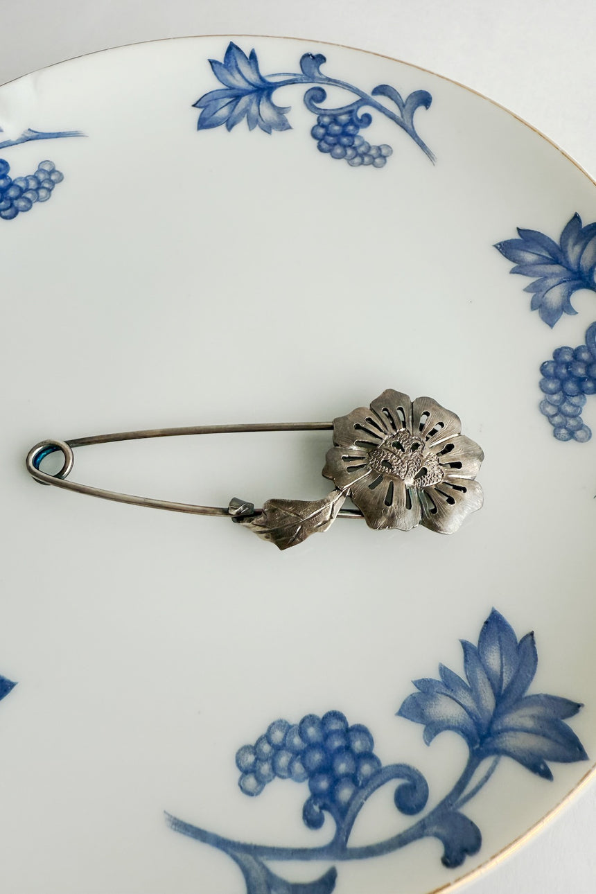 【天野ミサ】 キルトピン「霞の空」