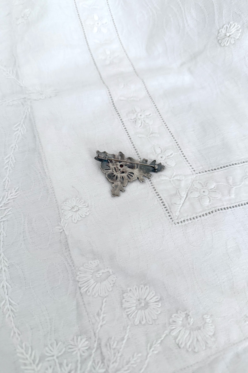 霞の空 : Kasuminosora　フリルカラーブラウス