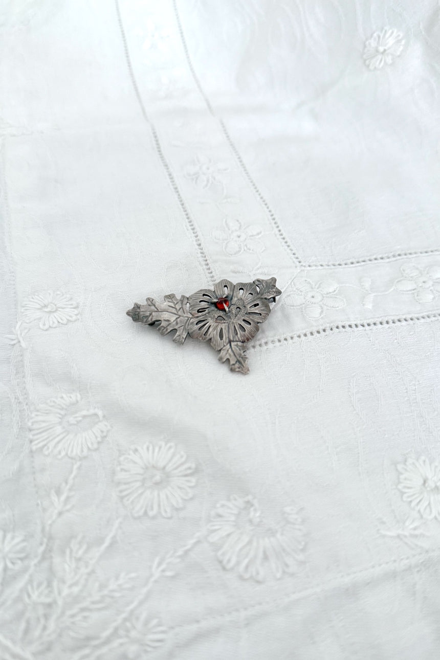 霞の空 : Kasuminosora　フリルカラーブラウス