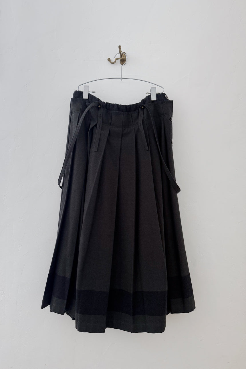 かわり種の花々　キモノスカート