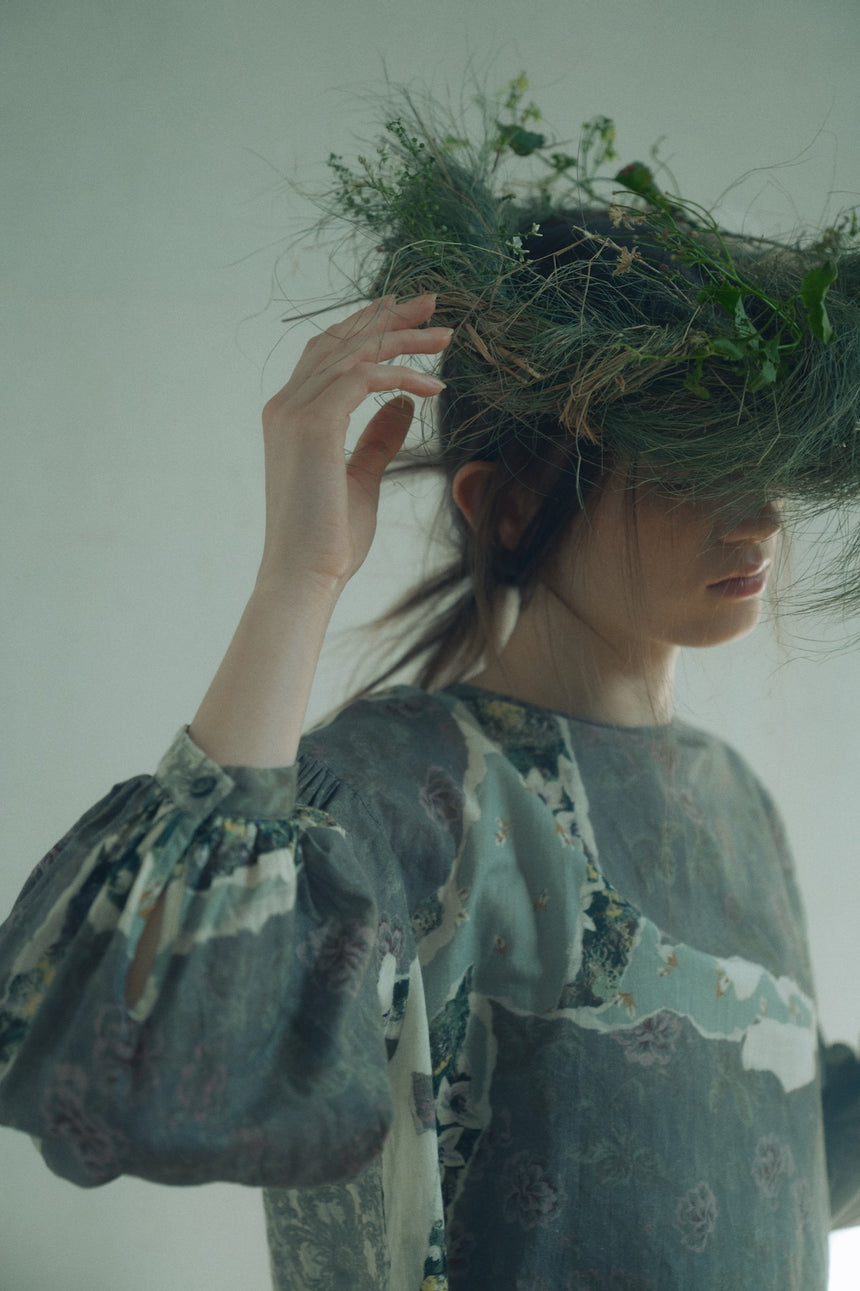 共鳴のカタチ　ブラウス