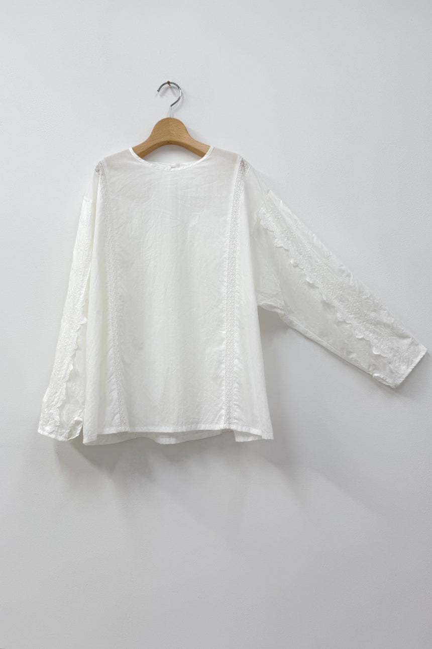 雲のウツロイ　ヨークワンピース