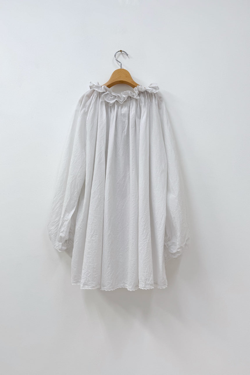 波紋の仕事　ヨーク刺繍シャツ