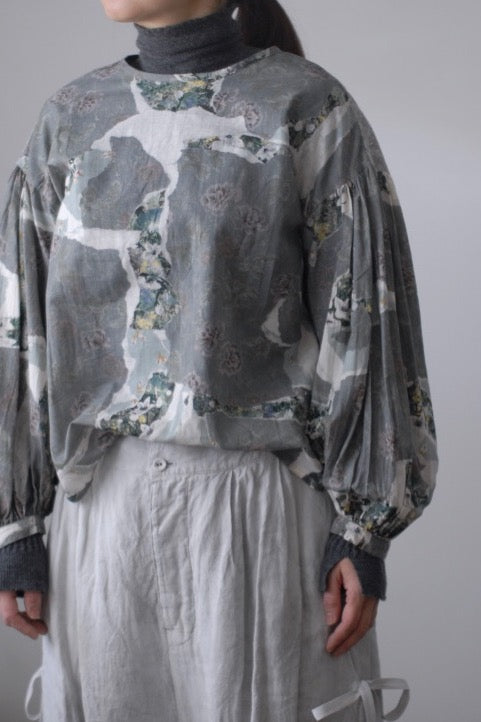 共鳴のカタチ　ブラウス