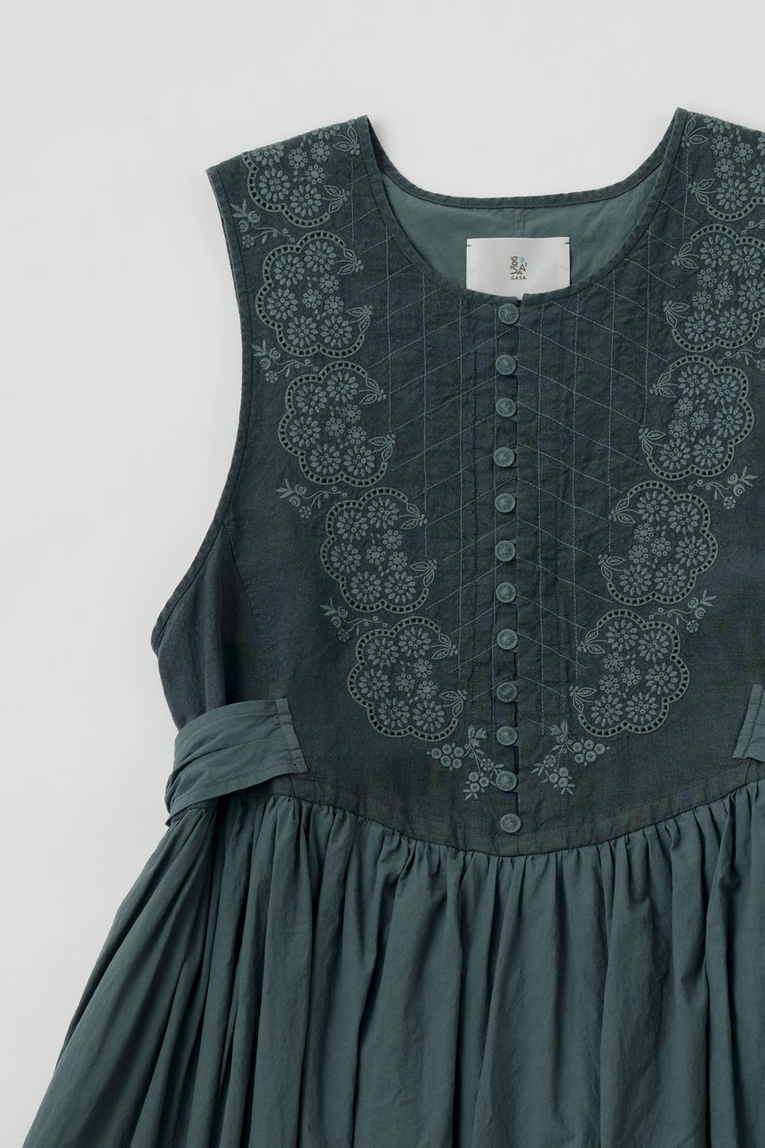 【直営店限定カラー】あしたのくに　刺繍ドレス（peacock green）